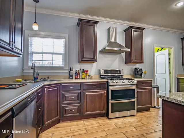 $464,000 | 123 A File Road, Batesville, MS 38606