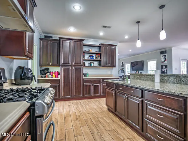 $464,000 | 123 A File Road, Batesville, MS 38606