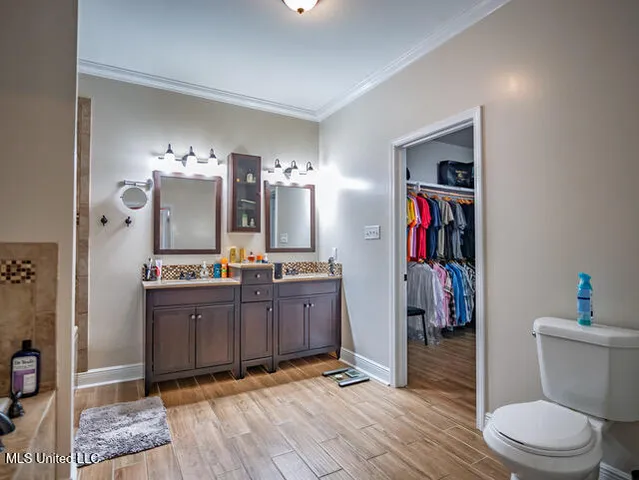 $464,000 | 123 A File Road, Batesville, MS 38606