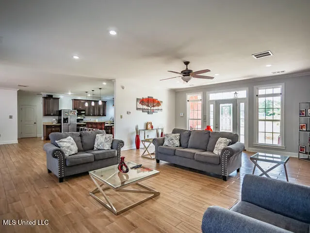 $464,000 | 123 A File Road, Batesville, MS 38606