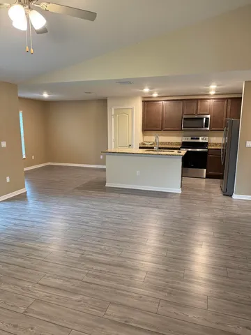 $2,500 | 2681 Southeast Ibis Avenue, Port St. Lucie, FL 34952