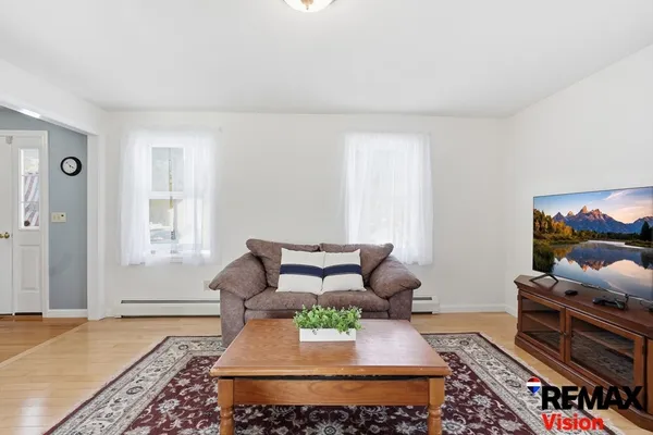 $679,900 | 111 General Hobbs Road, Holden, MA 01522