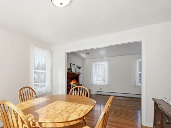 $679,900 | 111 General Hobbs Road, Holden, MA 01522