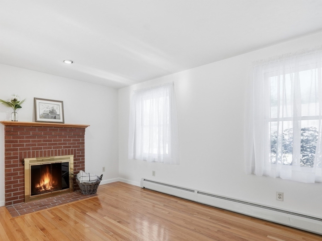 111 General Hobbs Road Holden, MA 01522 - Photo 16 of 36