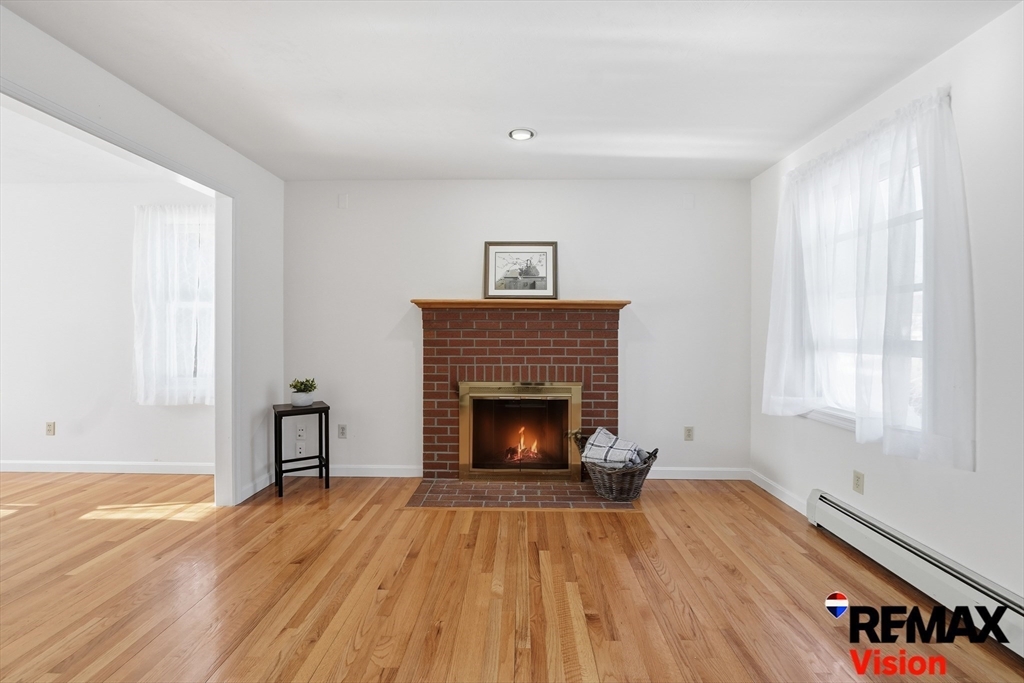 111 General Hobbs Road Holden, MA 01522 - Photo 17 of 36