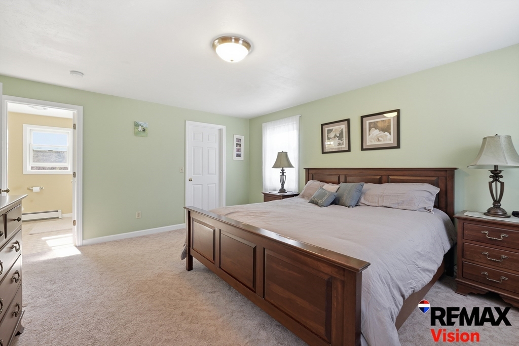 111 General Hobbs Road Holden, MA 01522 - Photo 19 of 36