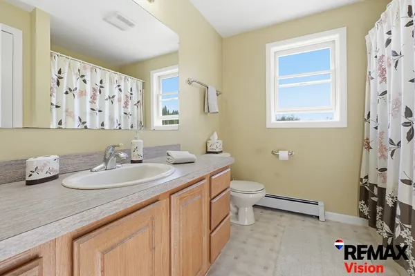 $679,900 | 111 General Hobbs Road, Holden, MA 01522