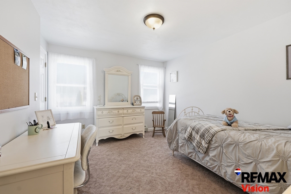 111 General Hobbs Road Holden, MA 01522 - Photo 24 of 36