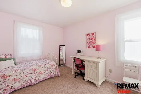 $679,900 | 111 General Hobbs Road, Holden, MA 01522