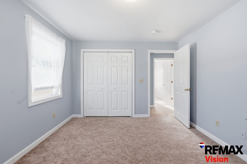 111 General Hobbs Road Holden, MA 01522 - Photo 27 of 36