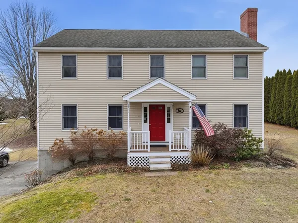 $679,900 | 111 General Hobbs Road, Holden, MA 01522