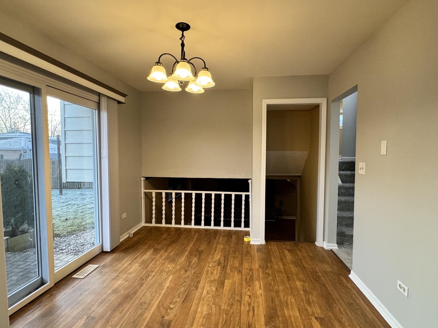 810 MacGregor Road Lockport, IL 60441 - Photo 4 of 25 a view of a room with wooden floor and fan