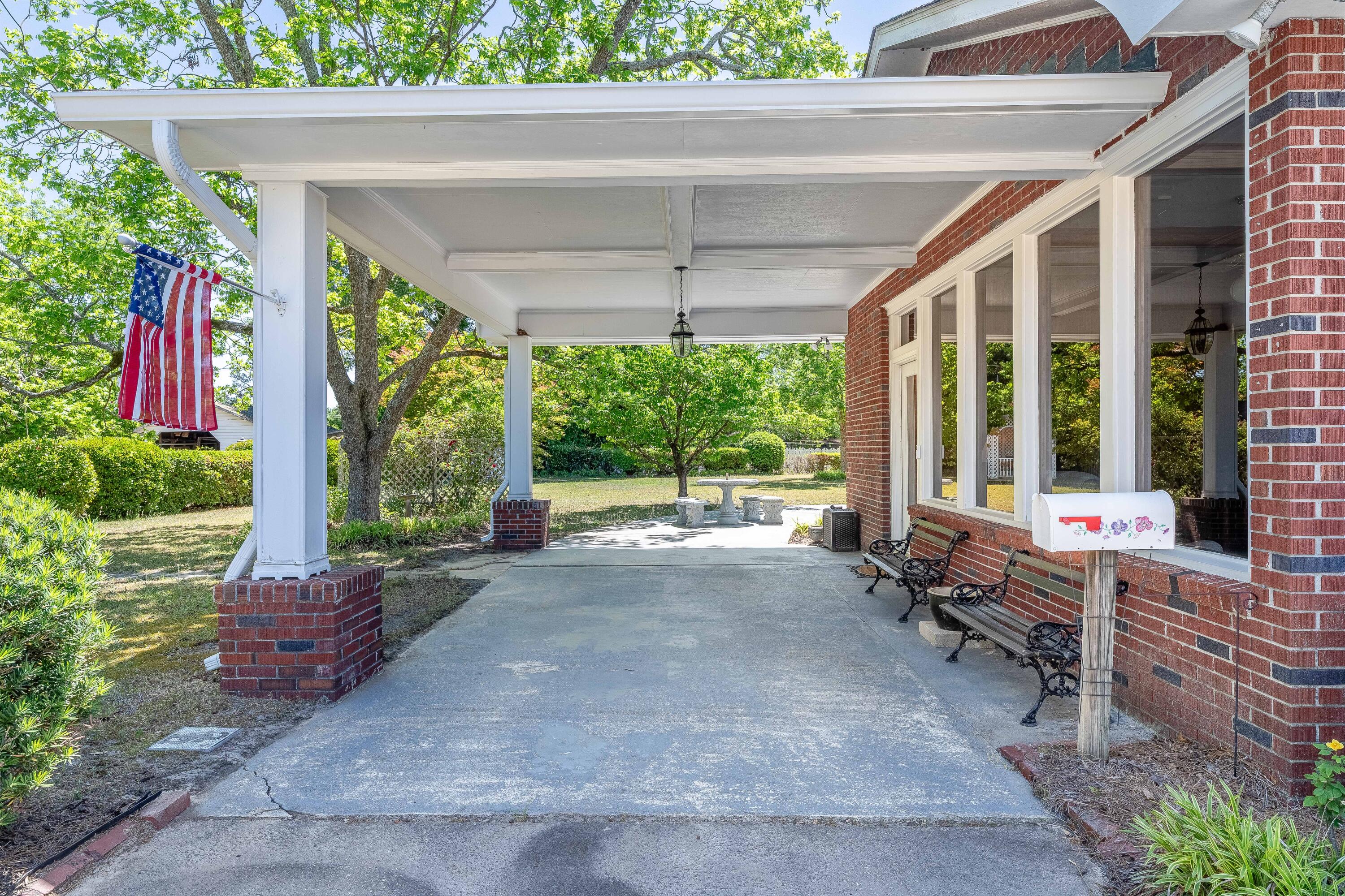 713 East Harlin Street Elloree, SC 29047 - Photo 4 of 46 IMG_7223-HDR