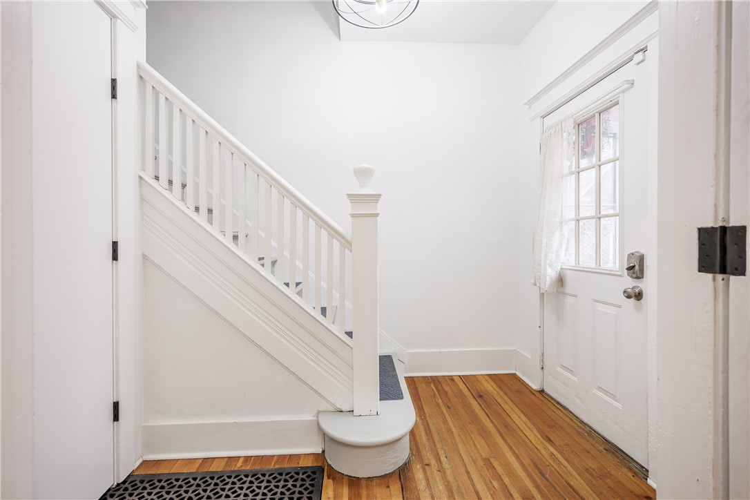 35 Lawton Street Rochester, NY 14607 - Photo 12 of 23