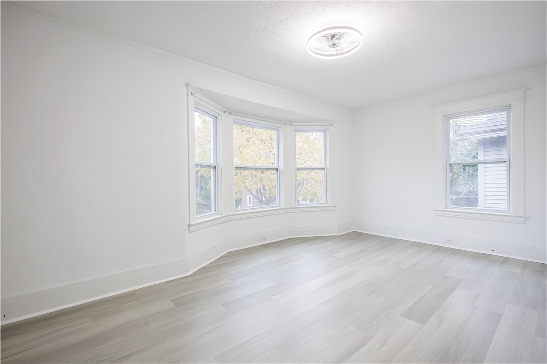 35 Lawton Street Rochester, NY 14607 - Photo 17 of 23