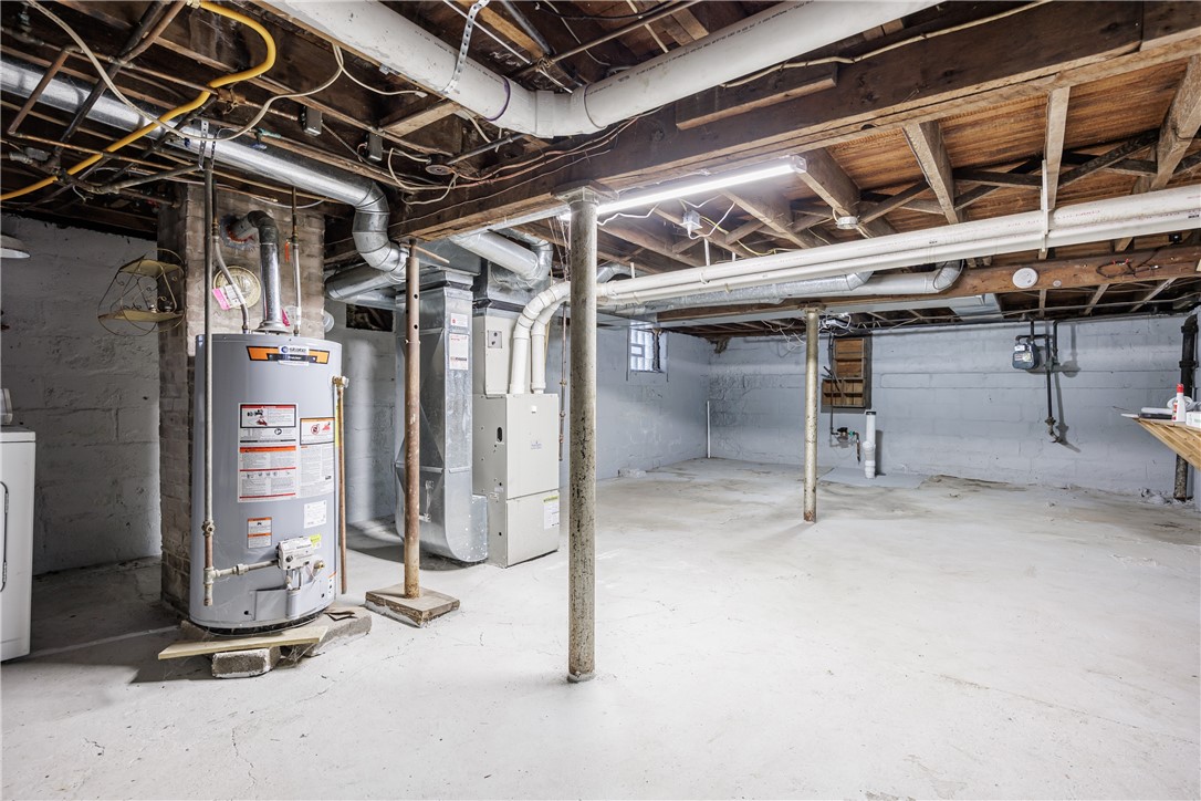 35 Lawton Street Rochester, NY 14607 - Photo 21 of 23