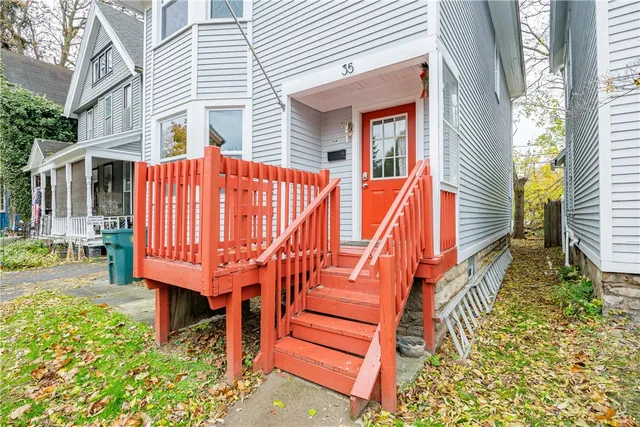 $2,100 | 35 Lawton Street, Rochester, NY 14607