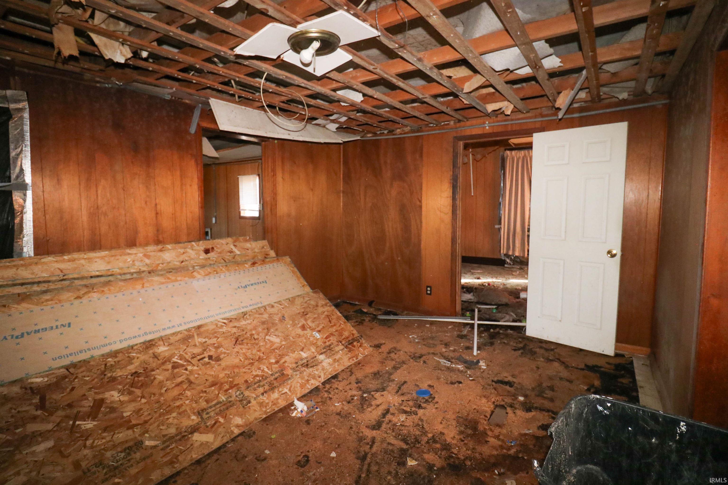 128 West North Street Dunkirk, IN 47336 - Photo 4 of 9