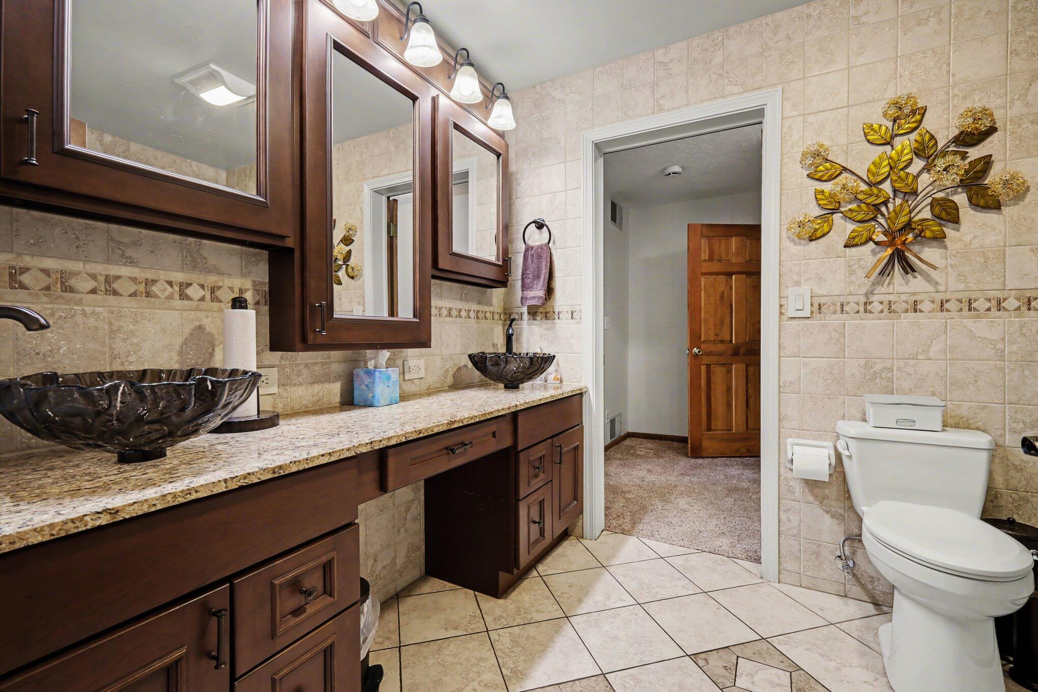 563 Waverly Road La Porte, IN 46350 - Photo 10 of 25 2038x1359