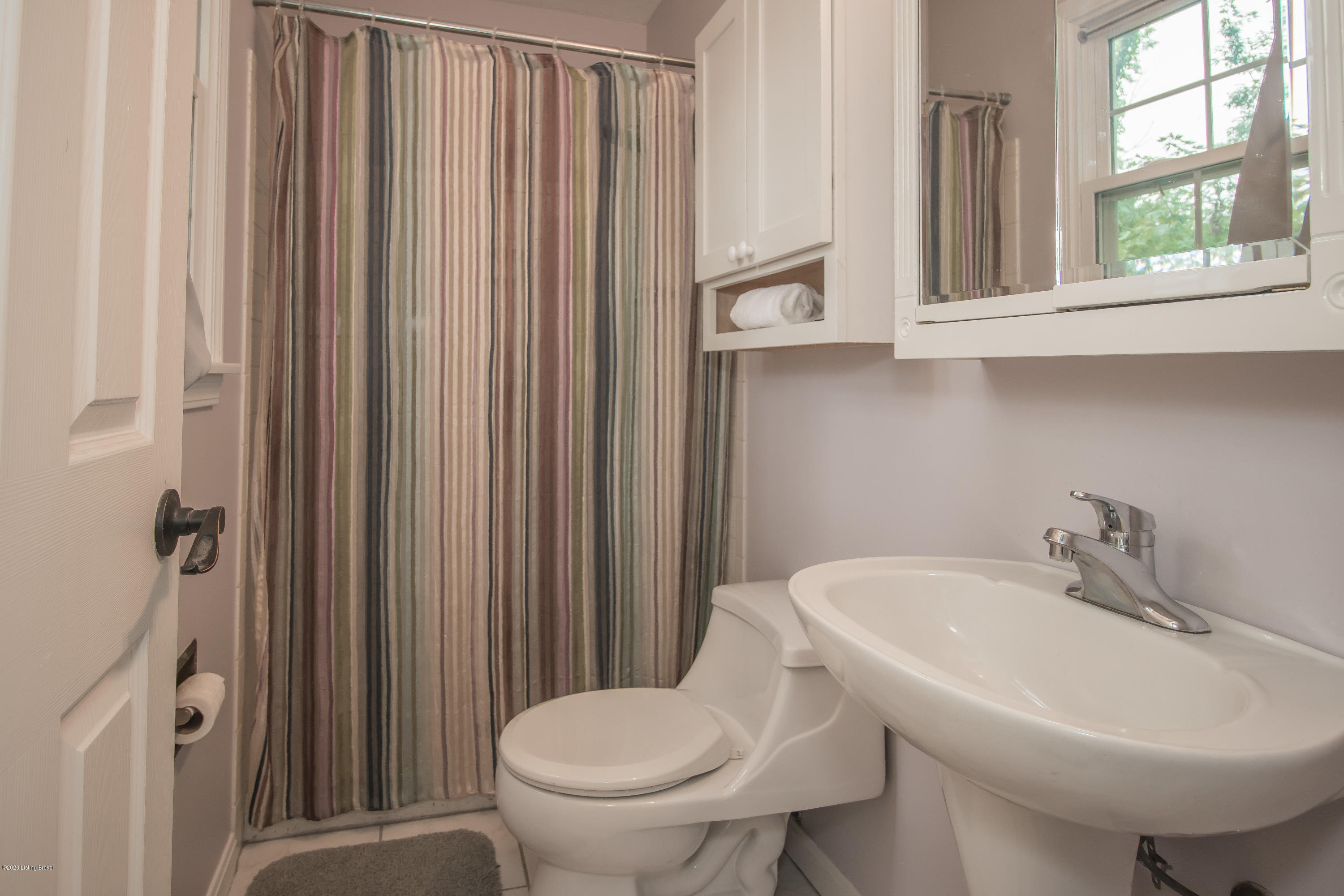 10300 St Rene Road Louisville, KY 40299 - Photo 17 of 38 s