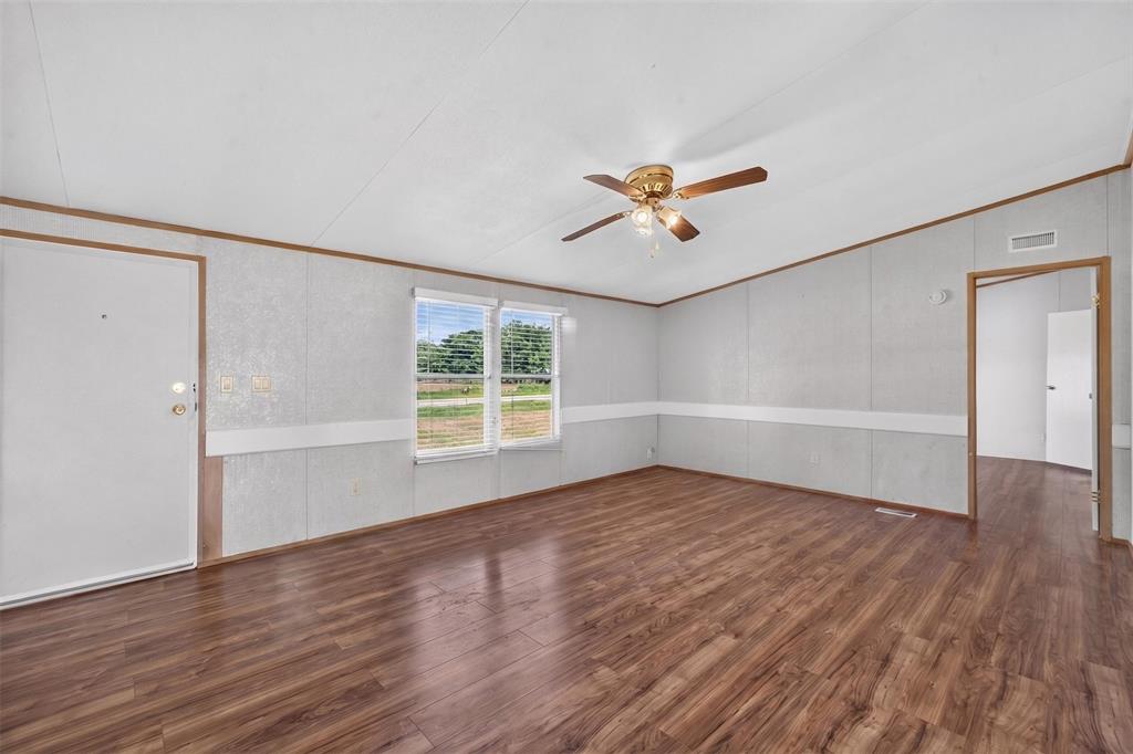 875 Fm 71 Commerce, TX 75428 - Photo 6 of 38