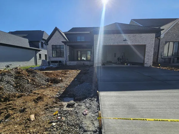 $1,655,900 | 2958 Del Rio Pike, Franklin, TN 37069