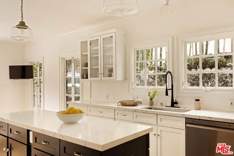 $3,395,000 | 1409 North Genesee Avenue, Los Angeles, CA 90046