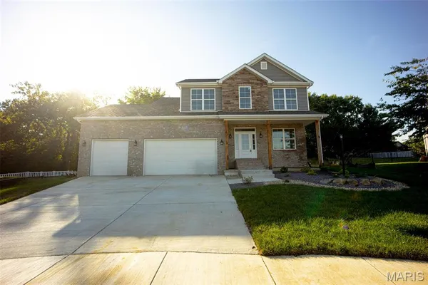 $560,000 | 7301 Providence Drive, Edwardsville, IL 62025
