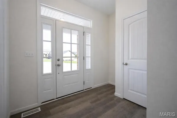 $560,000 | 7301 Providence Drive, Edwardsville, IL 62025