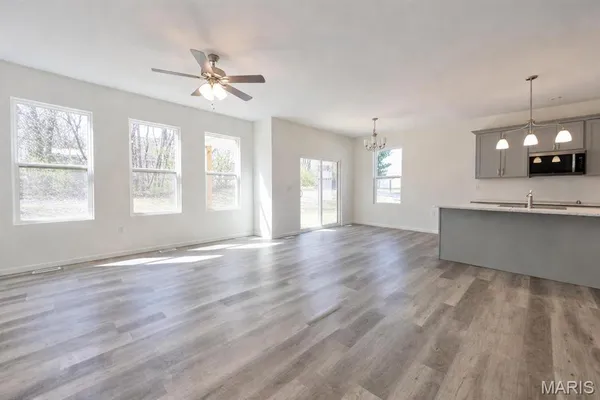 $560,000 | 7301 Providence Drive, Edwardsville, IL 62025