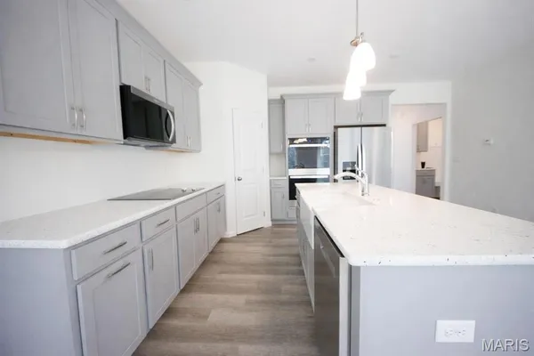 $560,000 | 7301 Providence Drive, Edwardsville, IL 62025