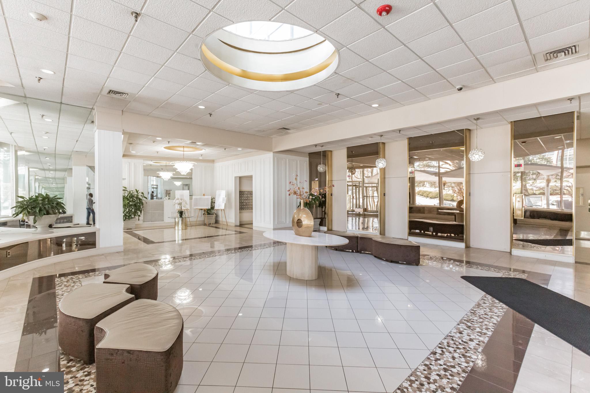 3900 West Ford Road, Unit 20M Philadelphia, PA 19131 - Photo 28 of 29 Building Lobby