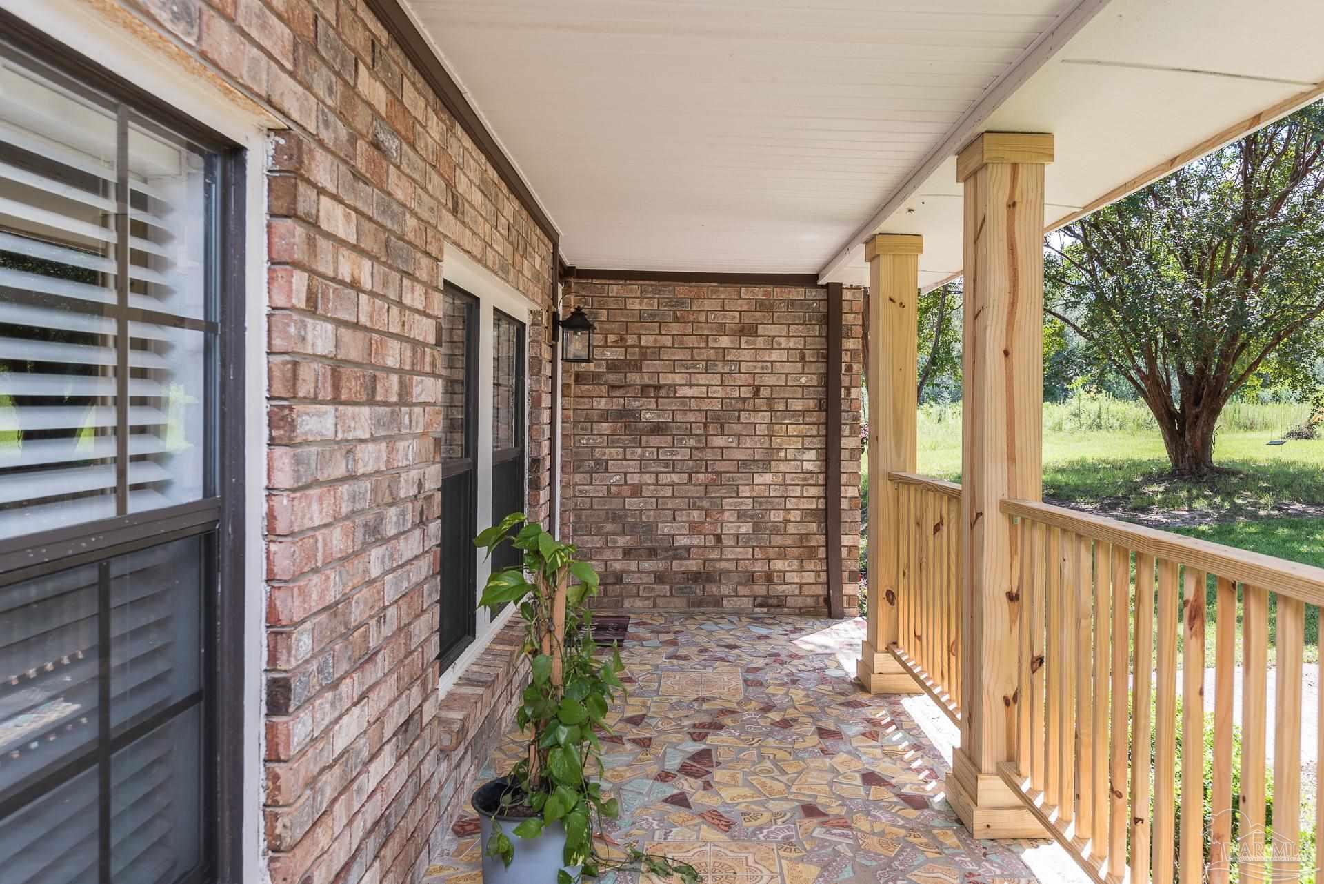 753 McKenzie Road Cantonment, FL 32533 - Photo 3 of 29