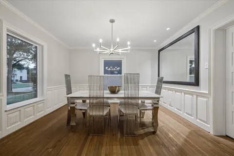 $1,935,000 | 2420 Locke Lane, Houston, TX 77019