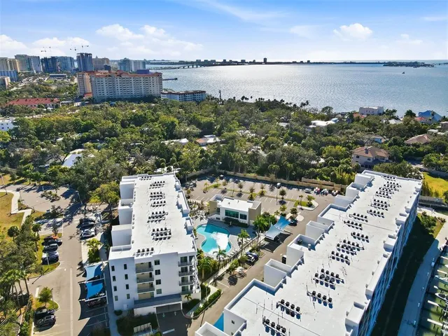 $589,900 | 1703 North Tamiami Trail, Unit B507, Sarasota, FL 34236