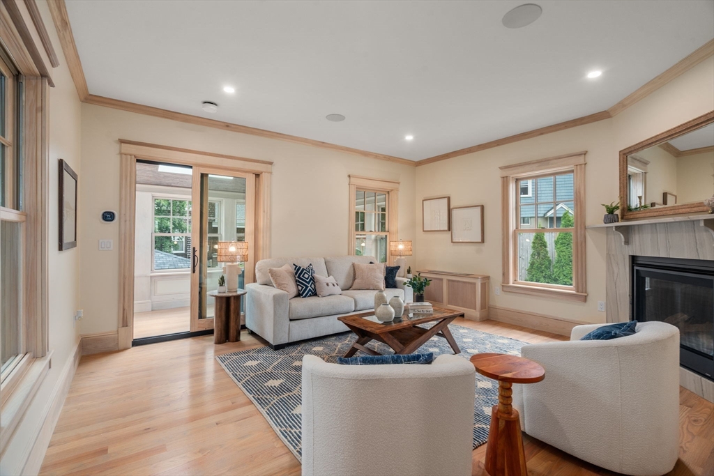 73 Main Street Hull, MA 02045 - Photo 9 of 39