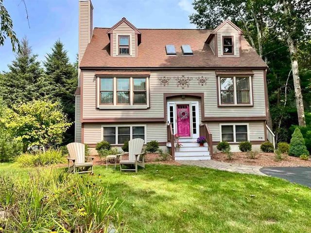 $3,200 | 25 Pine Street, Rye, NH 03870