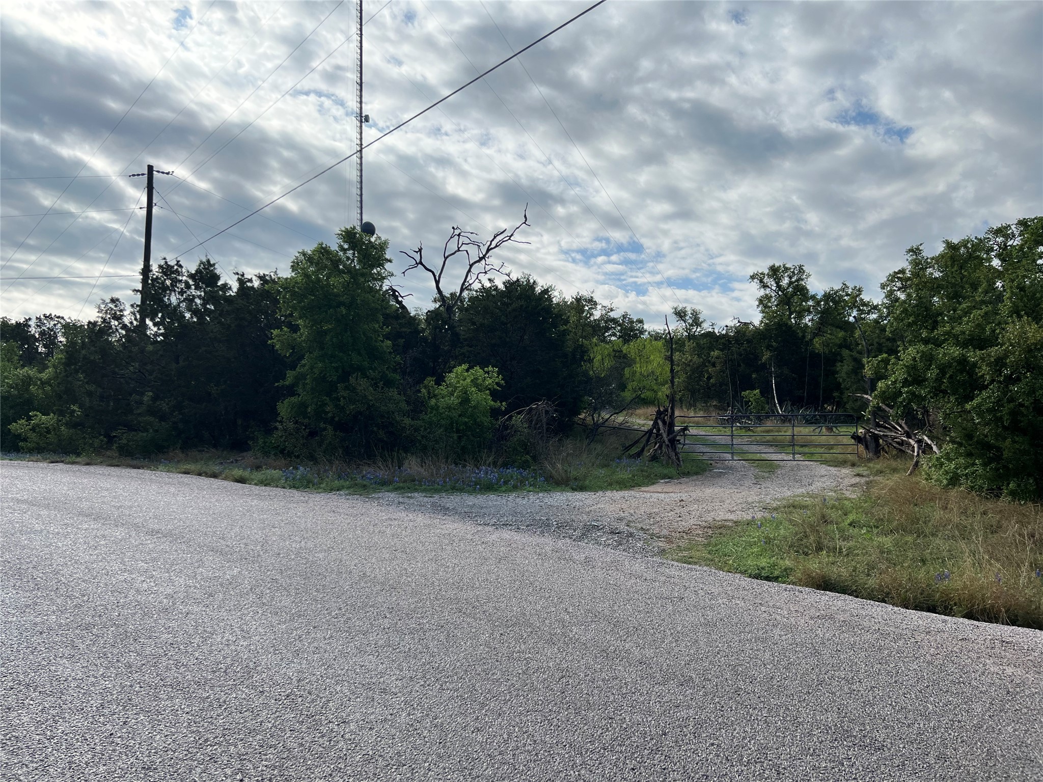 220 Rocky Road Marble Falls, TX 78654 - Photo 5 of 6