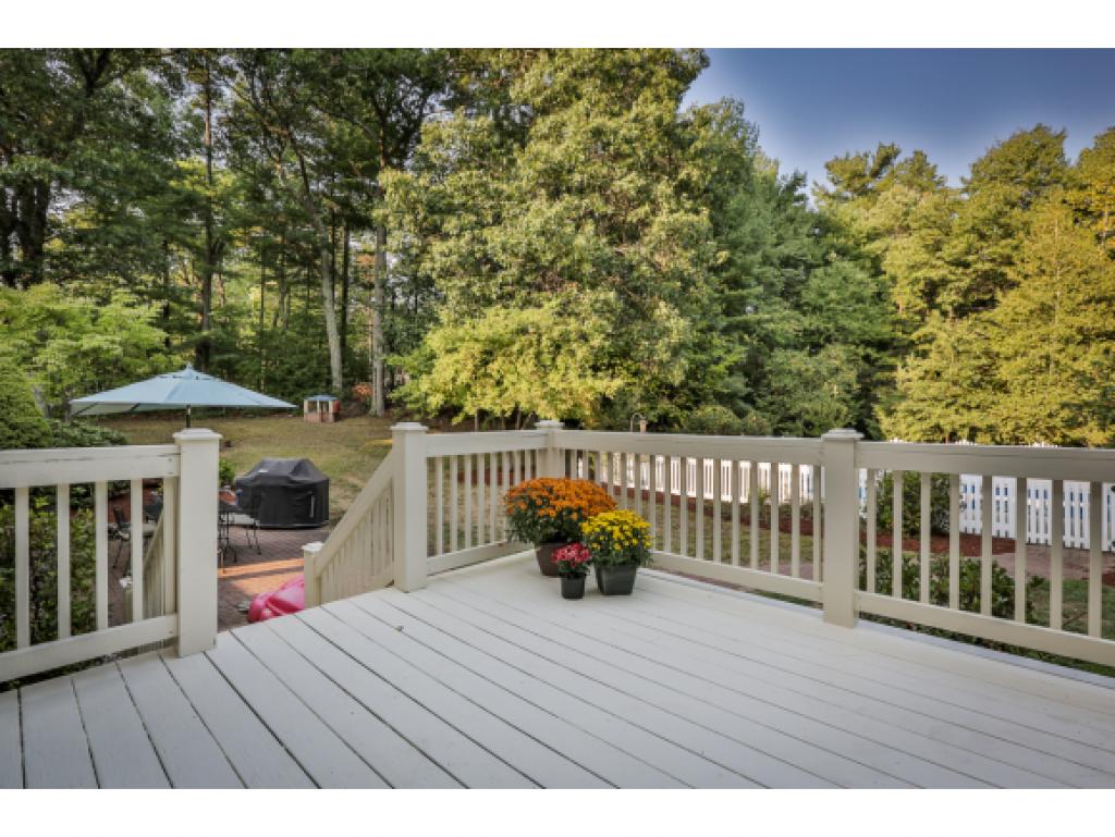 4 Kent Street Windham, NH 03087 - Photo 12 of 33