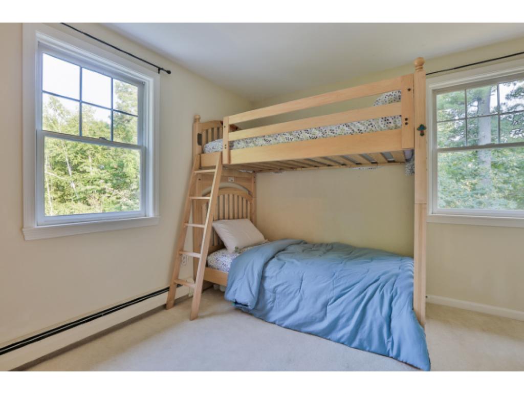 4 Kent Street Windham, NH 03087 - Photo 31 of 33