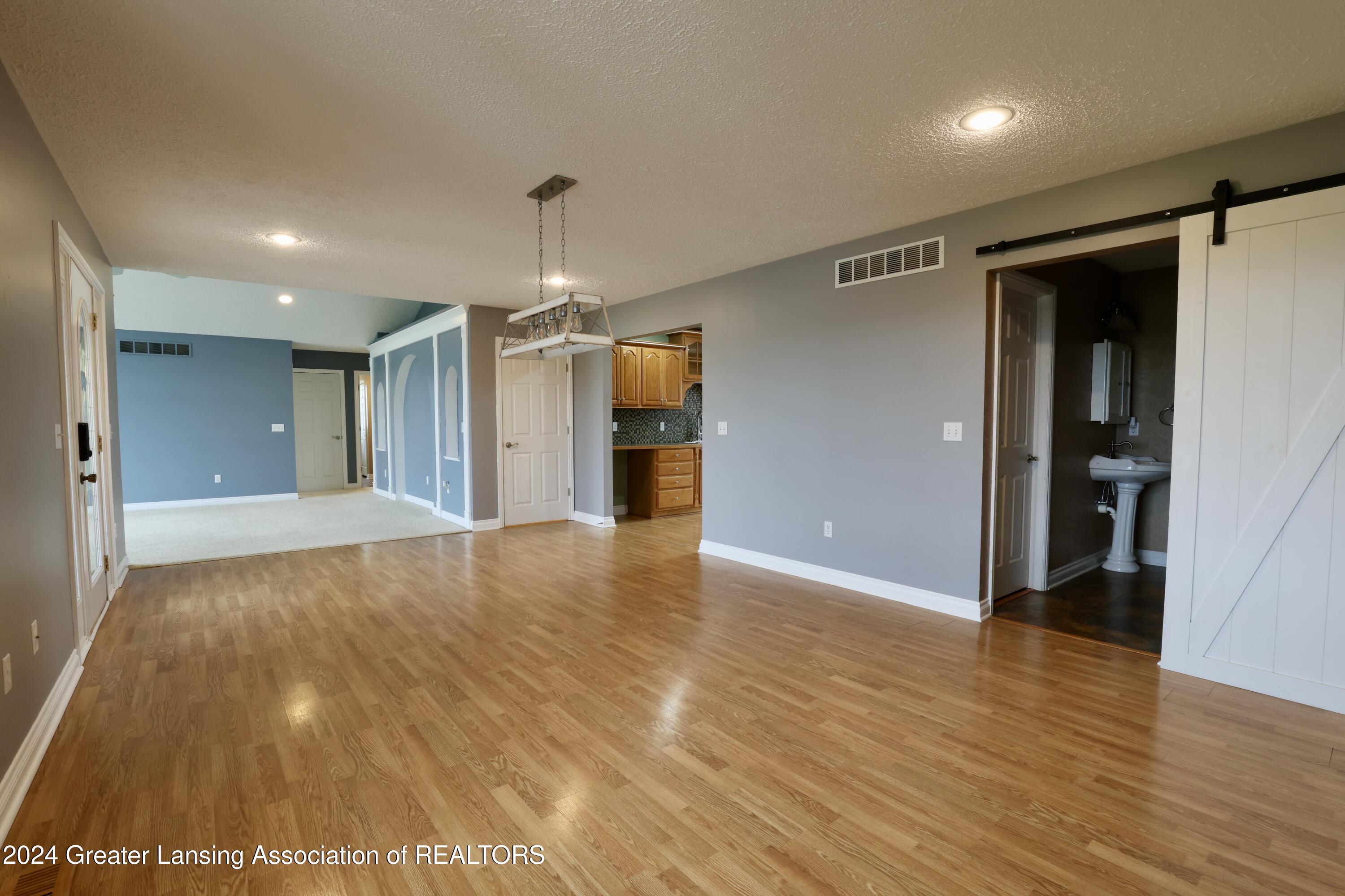 7930 South Francis Road Dewitt, MI 48820 - Photo 11 of 53 5G1A5069