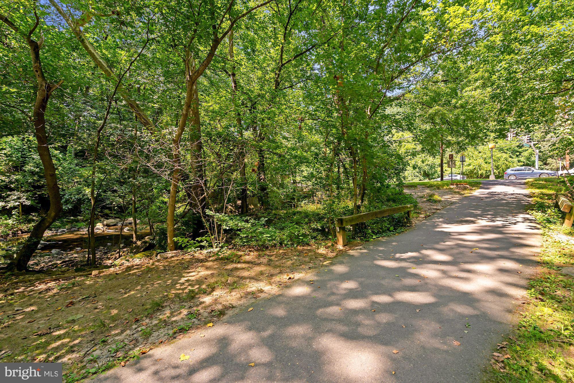 5622 Knollwood Road Bethesda, MD 20816 - Photo 35 of 37 Little Falls Path
