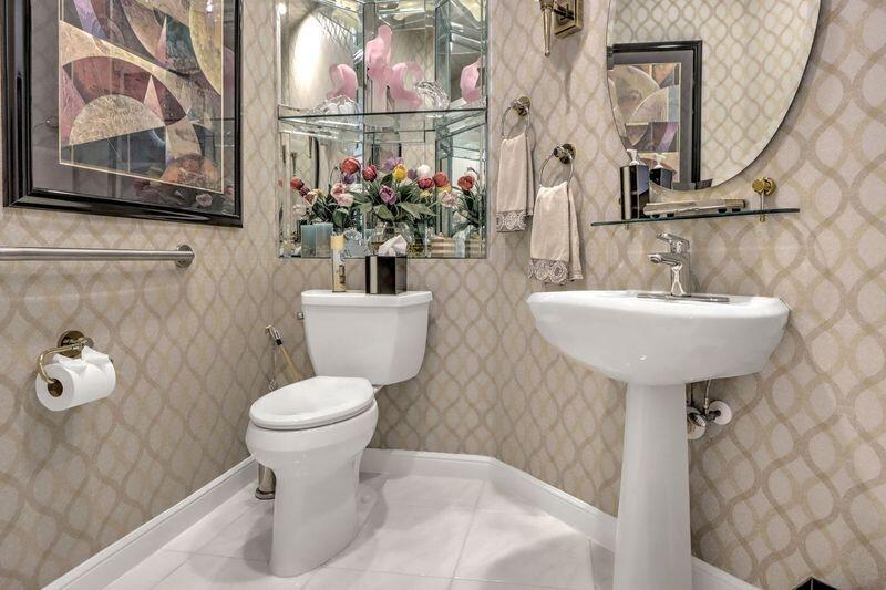 3510 Northwest Clubside Circle Boca Raton, FL 33496 - Photo 17 of 41 Powder Room