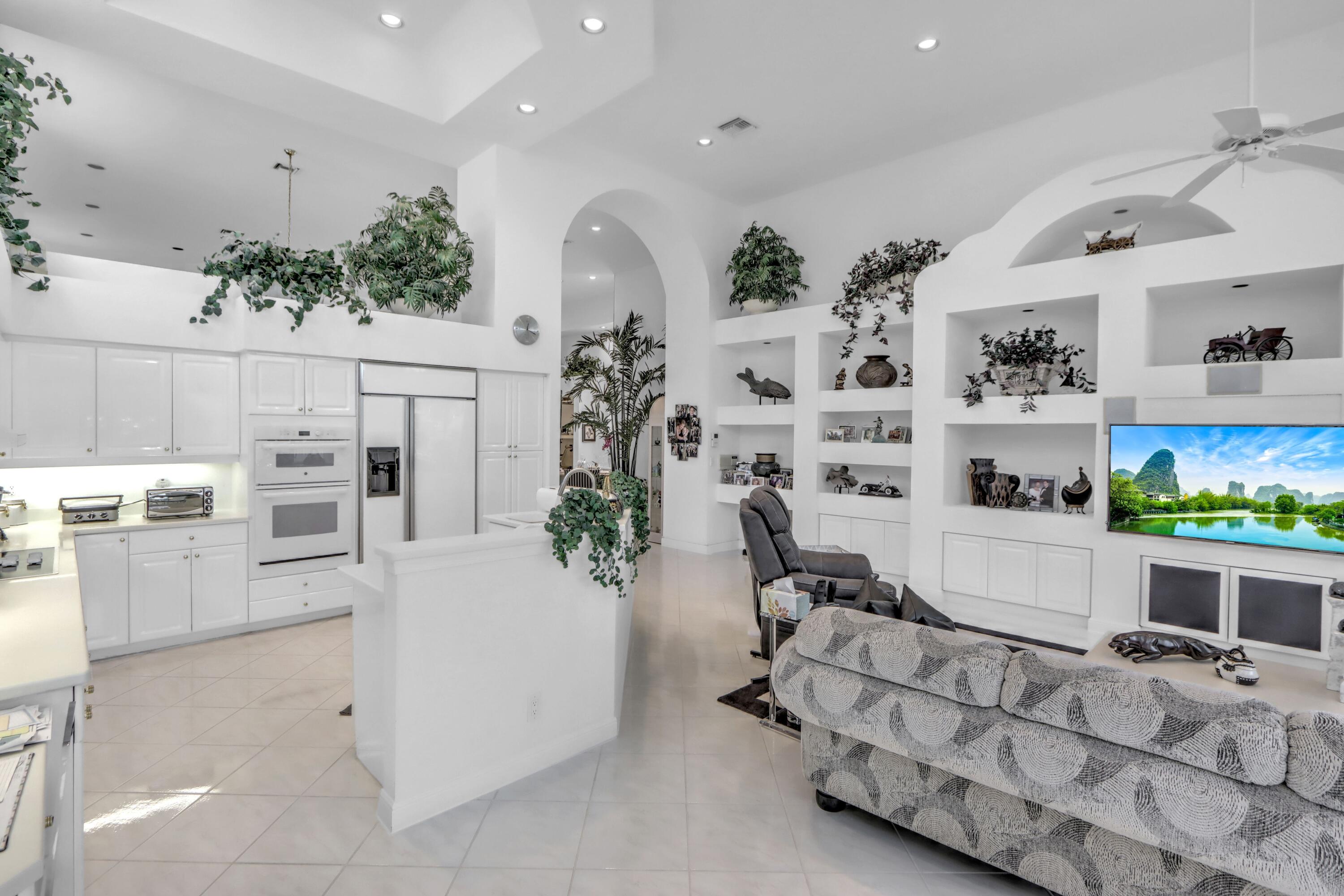 3510 Northwest Clubside Circle Boca Raton, FL 33496 - Photo 8 of 41 Kitchen - Family Room