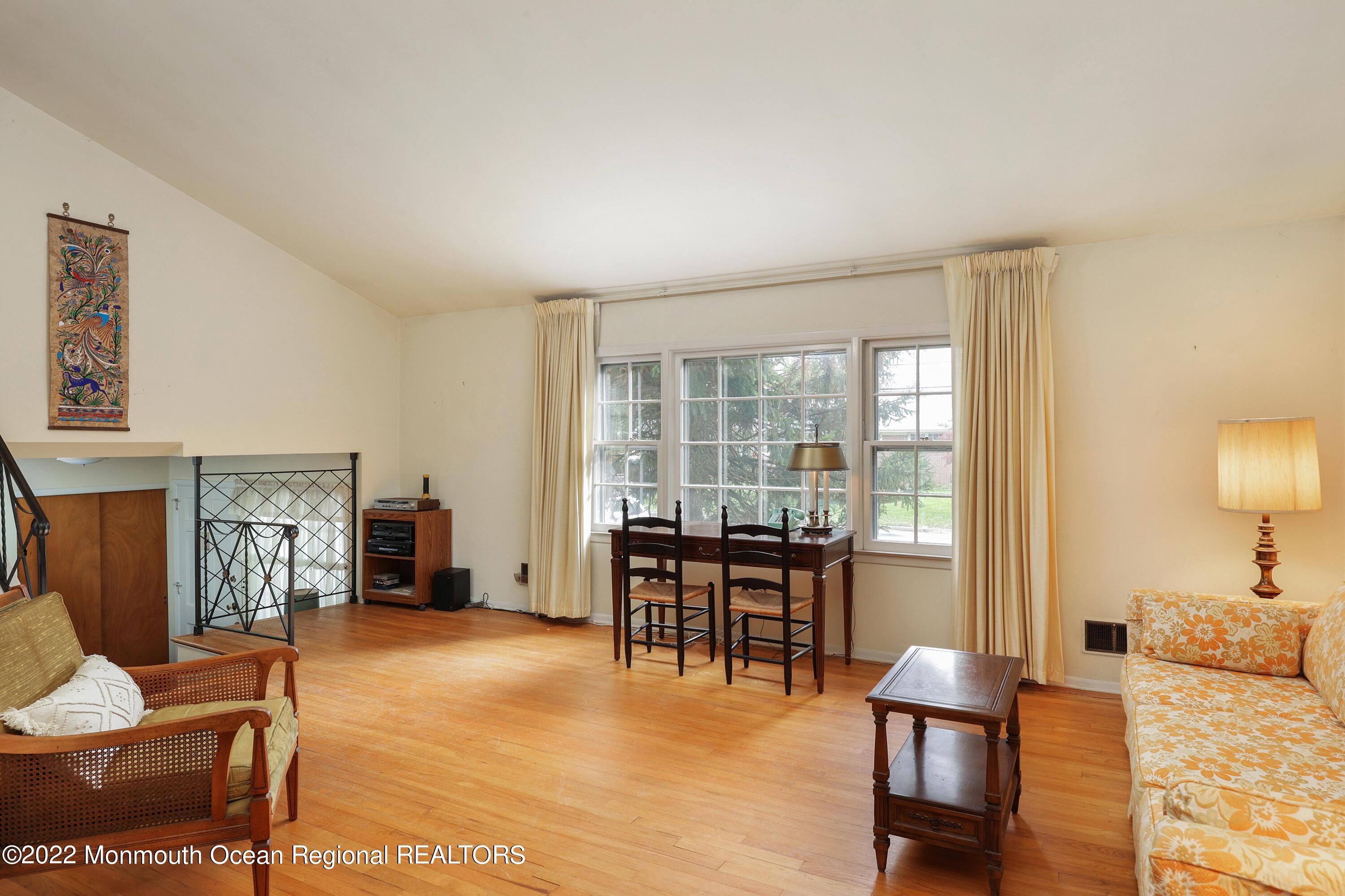 58 Bethany Road Holmdel, NJ 07733 - Photo 9 of 23 758A1413