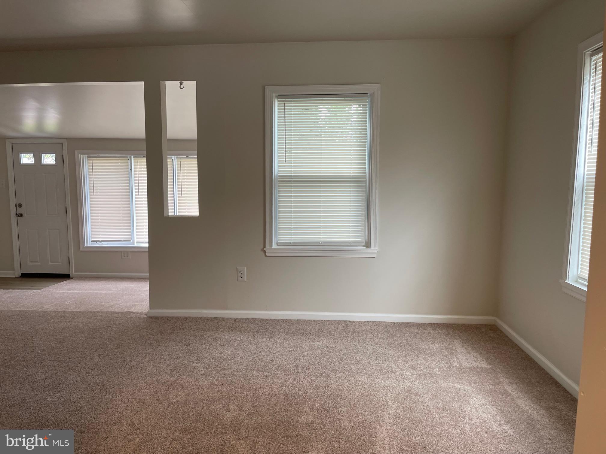 241 E Street Carneys Point, NJ 08069 - Photo 11 of 29