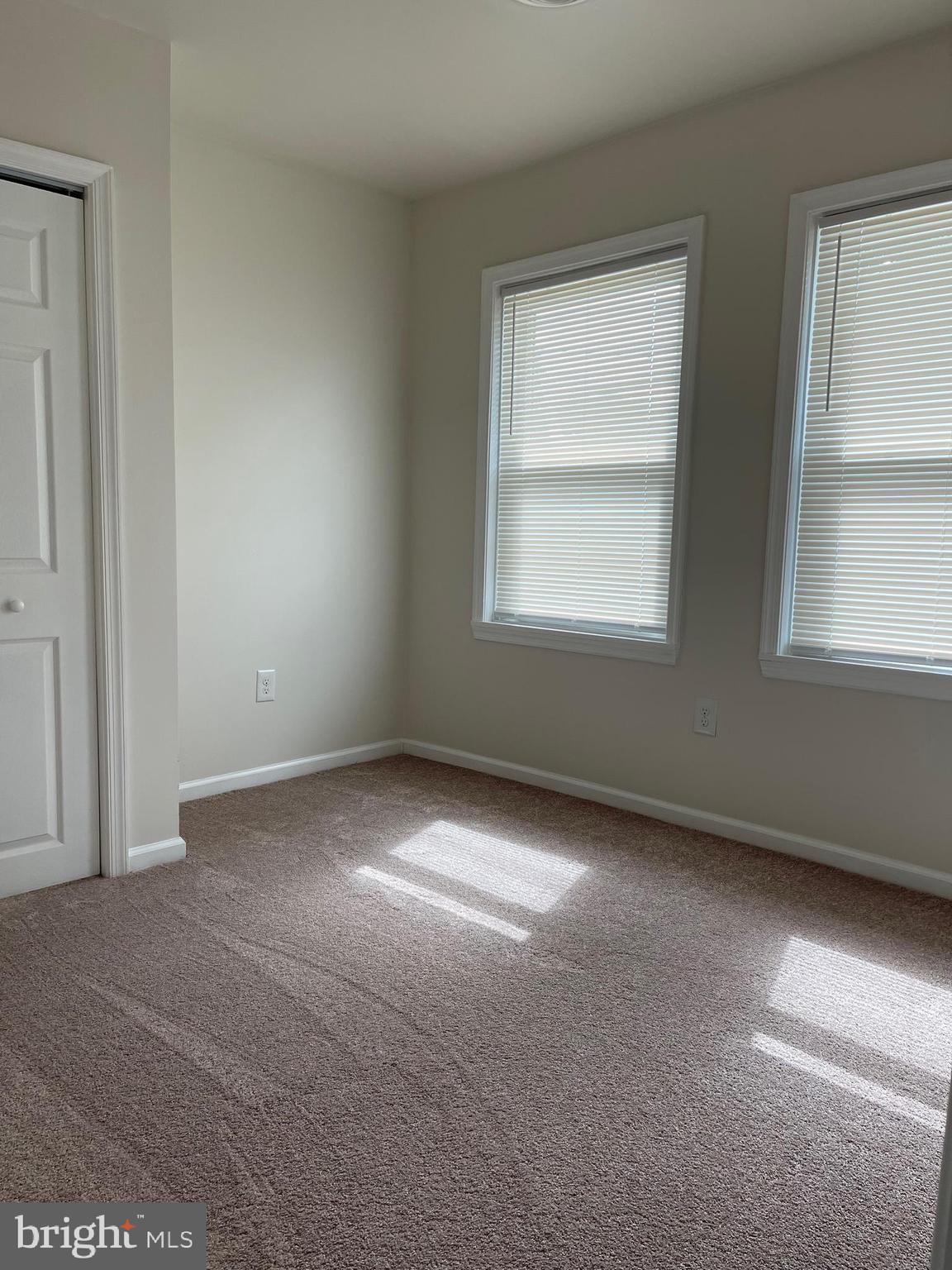 241 E Street Carneys Point, NJ 08069 - Photo 15 of 29