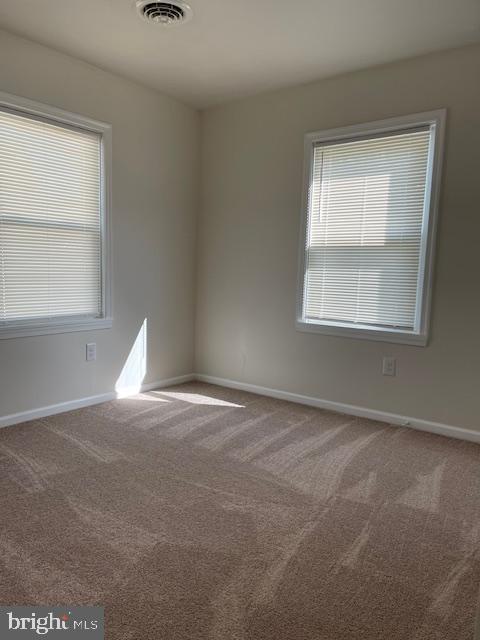 241 E Street Carneys Point, NJ 08069 - Photo 16 of 29