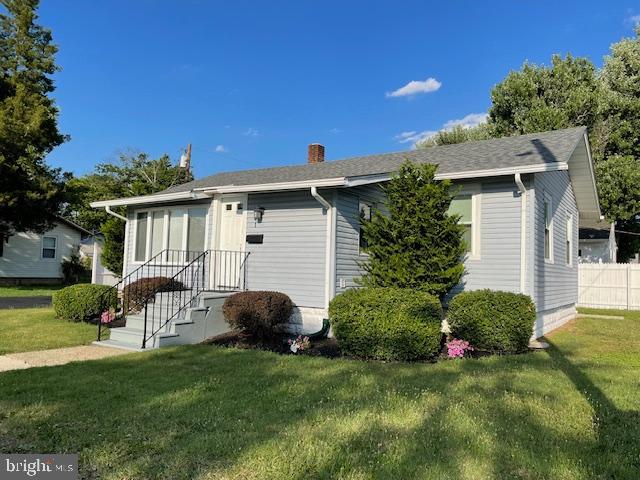 241 E Street Carneys Point, NJ 08069 - Photo 2 of 29