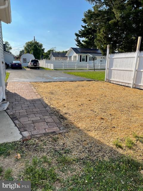 241 E Street Carneys Point, NJ 08069 - Photo 24 of 29